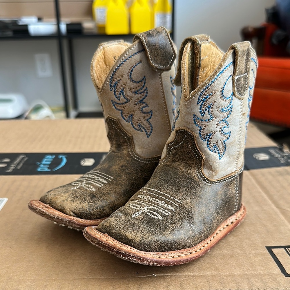 Brown and Cream Western Cowboy Boots